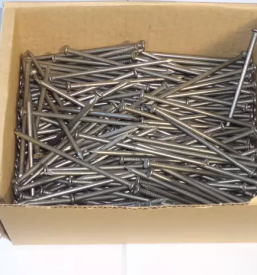 Trgovina na debelo z žeblji