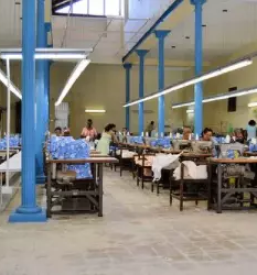 Kvalitetna proizvodnja in prodaja delovnih zascitnih oblacil slovenija