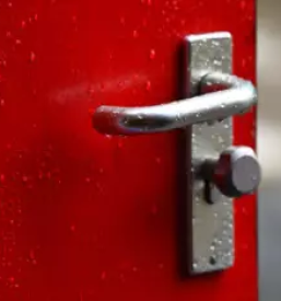 Montaza oken in vrat slovenija in tujina