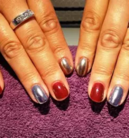 Podaljsevanje in poslikava nohtov maribor