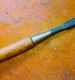 Leseni ročaji za orodje