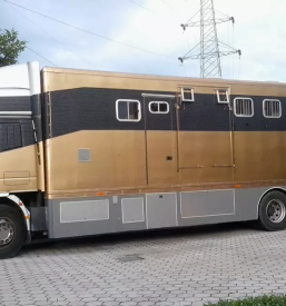 Aquatrainer for horses slovenia