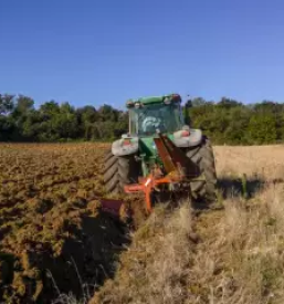 Pooblaščeni servis traktorjev Lindner po terenu Slovenija