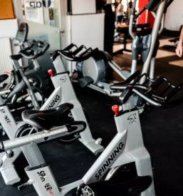 Kvaliteten fitnes studio lesce gorenjska