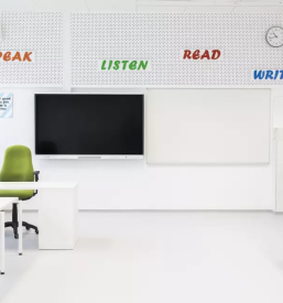 Kvalitetna bela tabla po meri