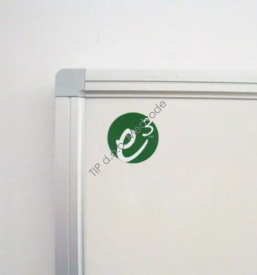 Kvalitetna bela tabla po meri