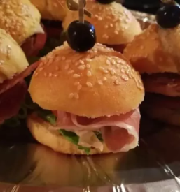 Peka porocnih peciv savinjska in slovenija