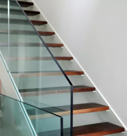 Izdelava steklenih nadstreskov primorska