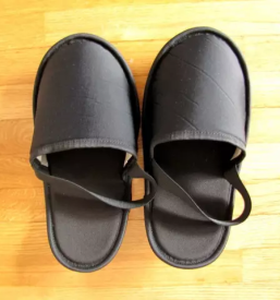 Izdelovanje in prodaja copat goriska