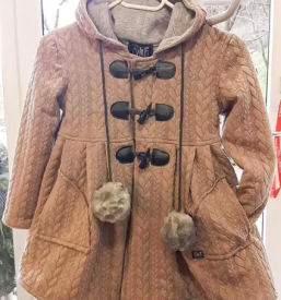 Unikatne torbice nahrbtniki in copati slovenija