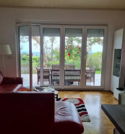 Apartma s pogledom na morje primorska