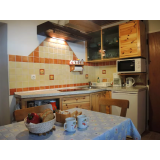 BOŽA TORKAR - SOBODAJALKA