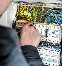 Elektroinstalacije in meritve elektricnih instalacij gorenjska
