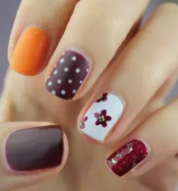 Gel in gelish nohti videm pri ptuju