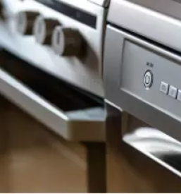 Trgovina z gospodinjskimi napravami in gostinsko hladilno opremo ljubljana