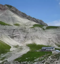 Izposoja opreme za treking gorenjska