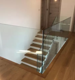 Ugodno steklarstvo Dolenjska