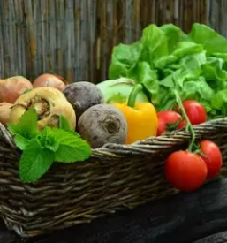 Sezonsko sadje in zelenjava ziri