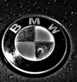 Trgovina z rezervnimi deli za bmw slovenija