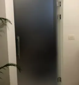 Ugodna steklena vrata notranjska