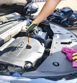 Vzdrzevanje in popravila motornih vozil notranjska