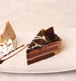 Hotel dobra slascicarna vrhnika