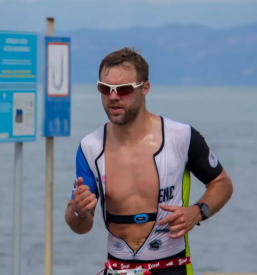 Kvaliteten trening triatlona obala