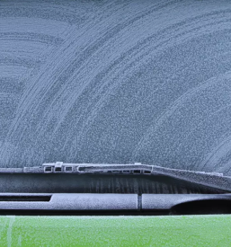 Prodaja destilirane vode in cistila za stekla slovenija