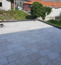 Prodaja keramike dekani