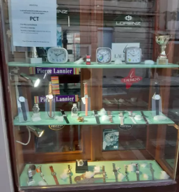 Ugodno popravilo ur postojna