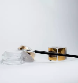 Geliranje nohtov dobrna