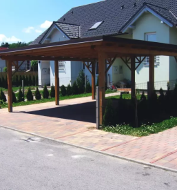 Lesene montazne hise brunarice in nadstreski slovenija