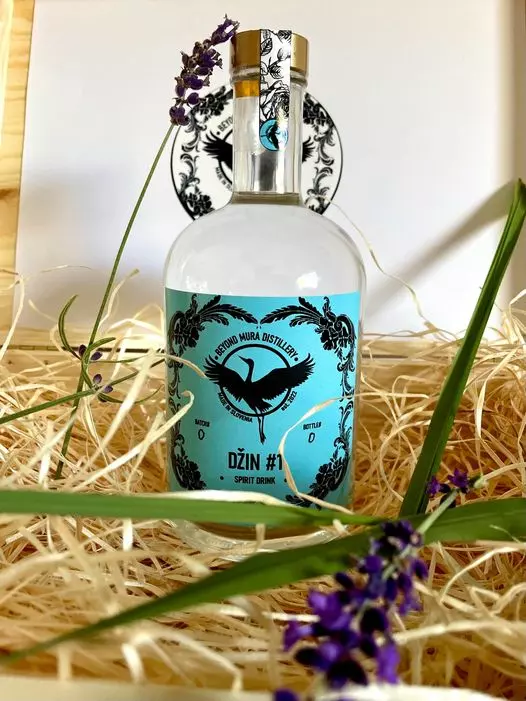 Proizvodnja in prodaja gina Domžale, Slovenija 