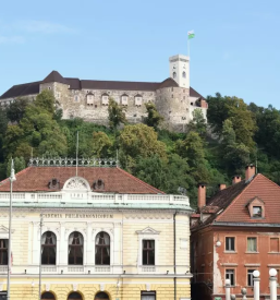 Najem avtomobila brnik gorenjska osrednja slovenija