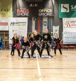 Plesna sola apollo slovenj gradec