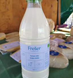 Domace kozje mleko in kozji sir fram