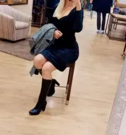 Elegantna zenska in moska oblacila celje