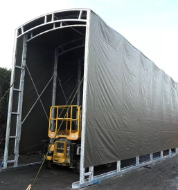 Montaža kmetijskih šotorov 