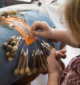 Klekljanje unikatnih izdelkov za posebne priloznosti vipava goriska