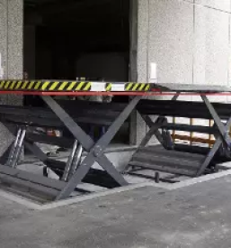 Prodaja in montaza hidravlicnih dviznih naprav v sloveniji