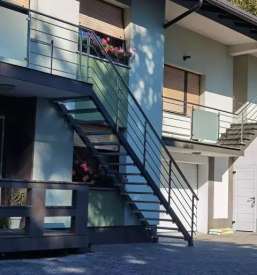 Izdelava kovinskih ograj in stopnic