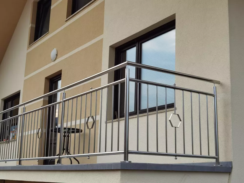 Montaža kovinskih ograj Ljubljana