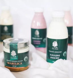Prodaja domacega sadnega in navadnega jogurta kranj okolica