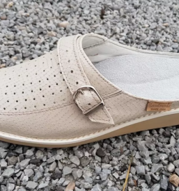 Izdelava ženske ortopedske obutve Slovenija