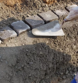 Kvalitetno tlakovanje dvorisc dolenjska