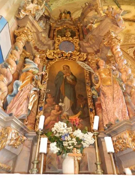 Vodeni ogledi muzeja, mlina na veter in baročne cerkve Svetega Duha