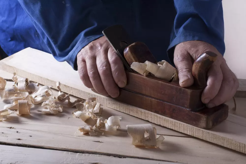 Ugoden in dober mizar Struge