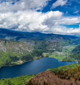 Obisk planinske koce bohinjsko jezero
