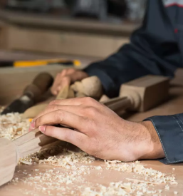 Izdelava lesenih izdelkov iz masivnega lesa slovenija