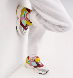 Kvalitetne otroske trenirke metlika